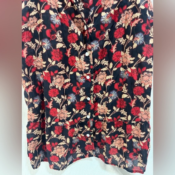 GAP Women’s Floral Sheer Button Up Tank Sz XS - Picture 4 of 10